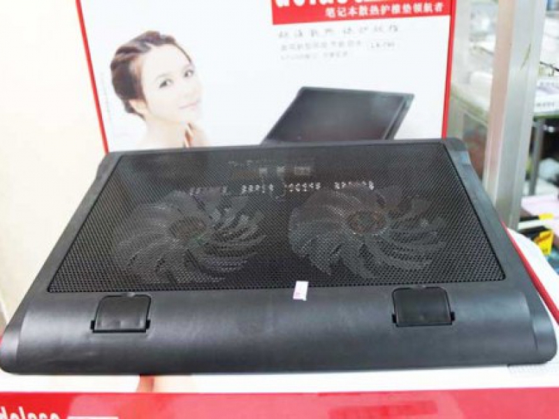 Đế Tản Nhiệt Laptop Dolaso XL-790 2 Quạt 4 Cổng USB Tiện Dụng